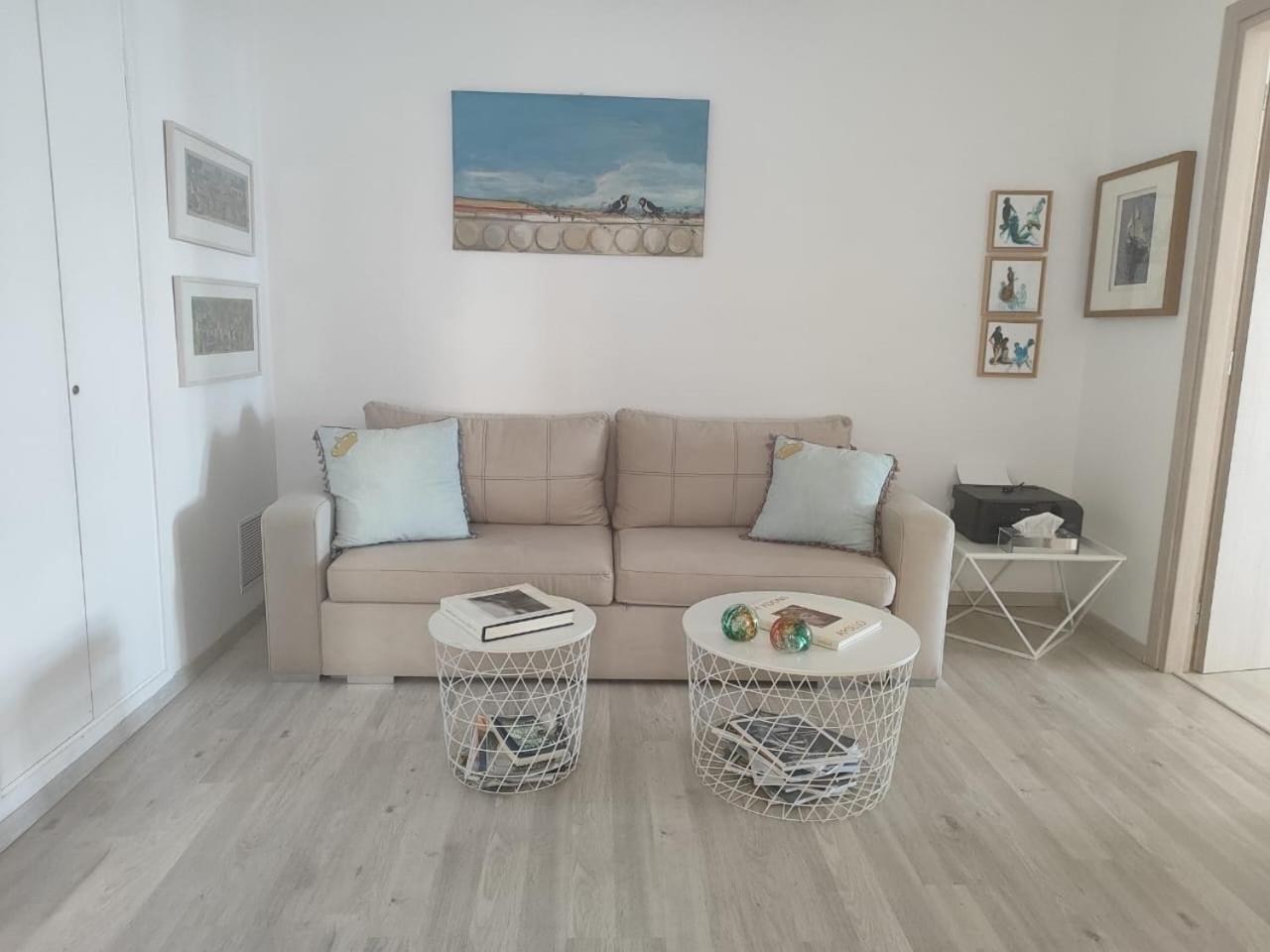 My Crown Suite, Hydra Port Dış mekan fotoğraf
